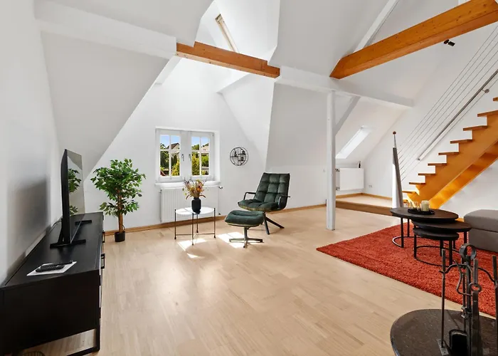 Maisonette-wohnung In Der Alten Post 梅谢尼希